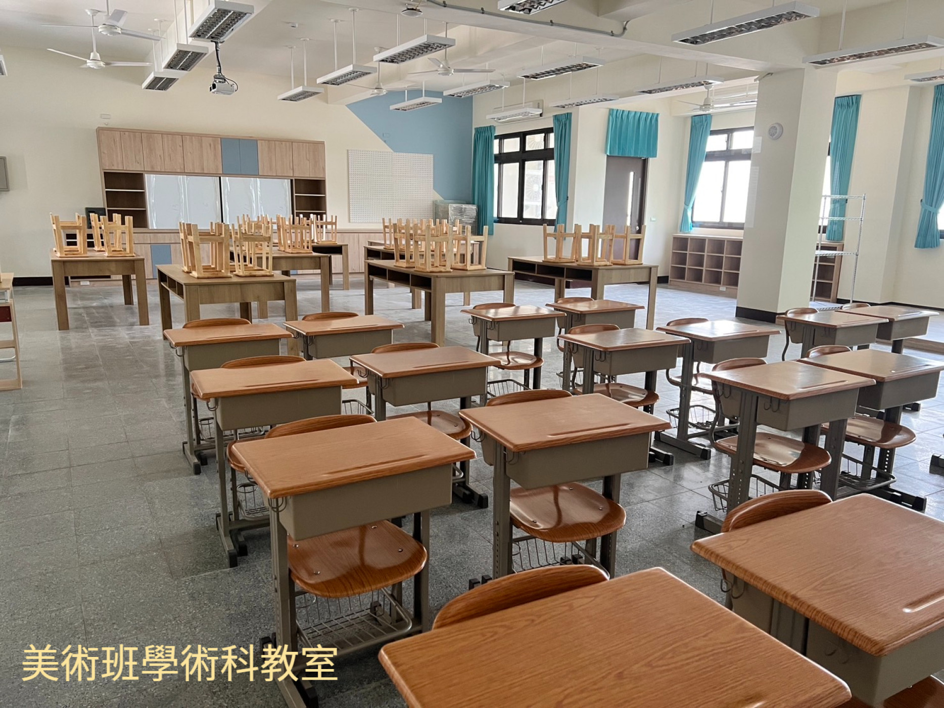 學校照片
